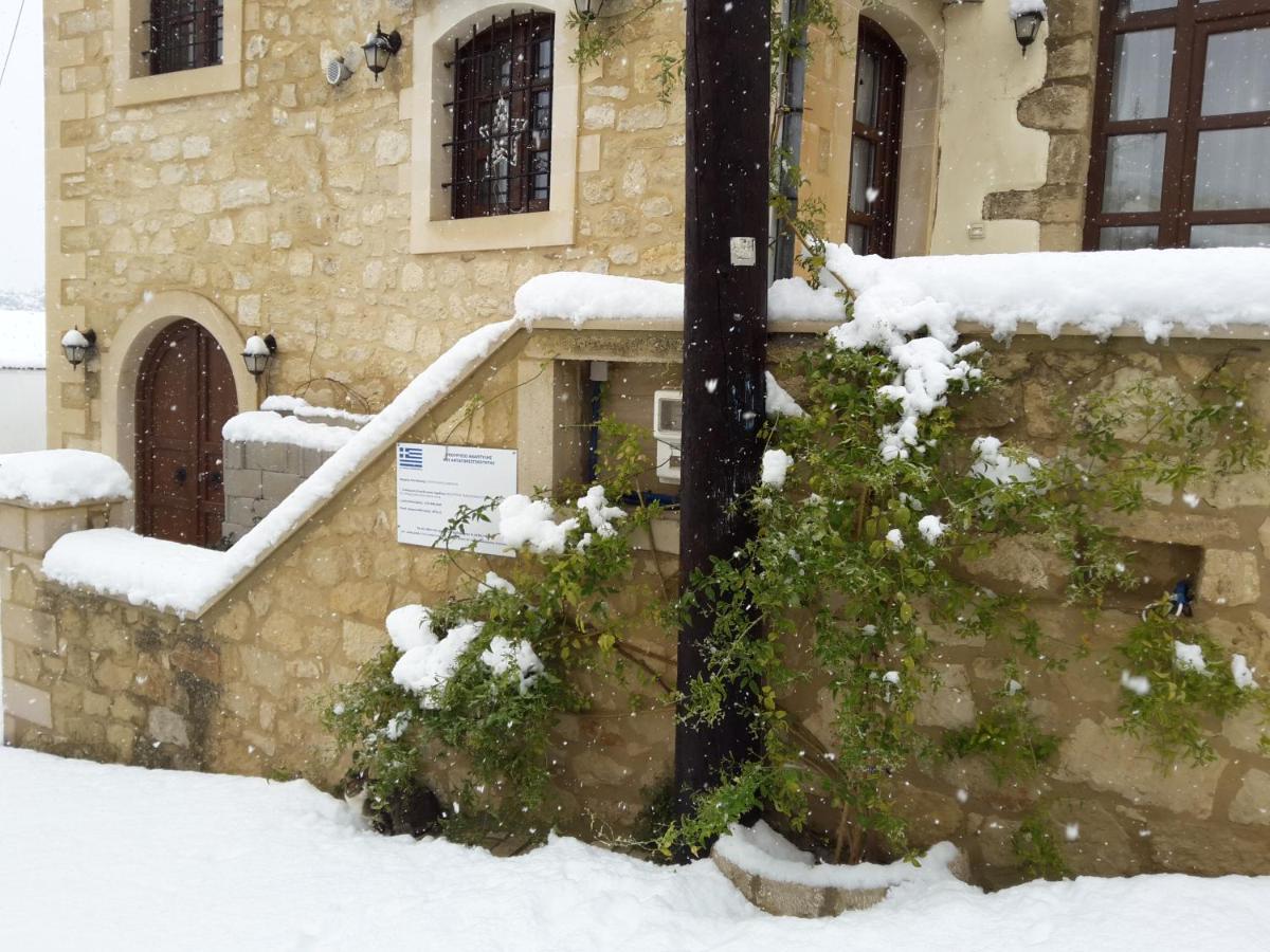 Villa Kaladare - Private Pool & Quiet Relaxing Stay - Chambres d'hôtes Kolindrós