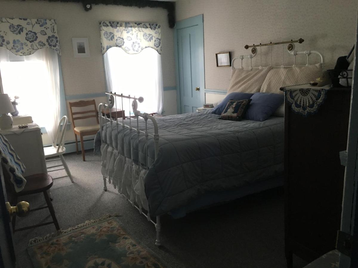 B&B Nashua - Timber Post Bed & Breakfast - Bed and Breakfast Nashua