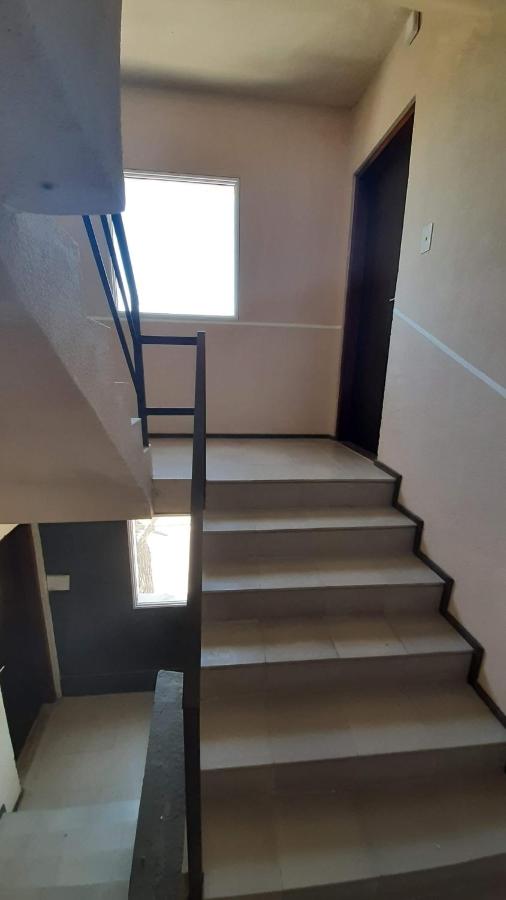 Departamento cómodo, muy iluminado y bien ubicado. - B&B Paraná