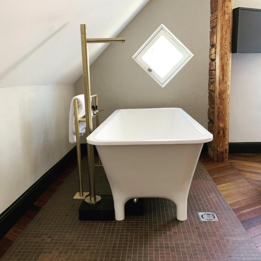 Suite mit Sauna und Badewanne