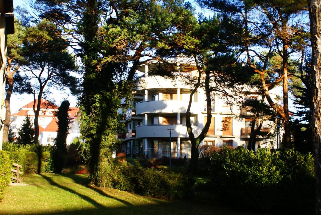 Komfortowy apartament dwupokojowy z tarasem i garaż - Ferienwohnung Stolpmünde