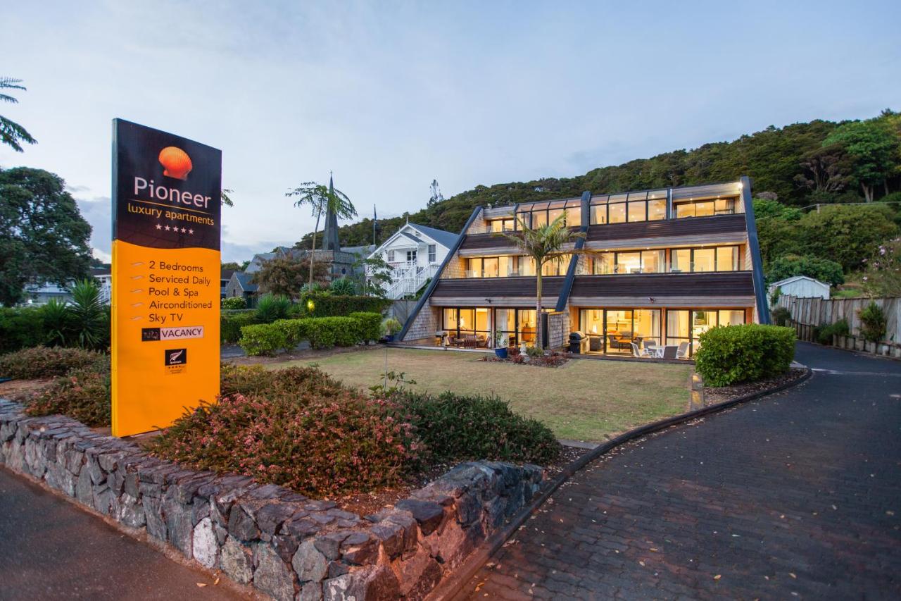 B&B Paihia - Pioneer Waterfront Apartments - Bed and Breakfast Paihia