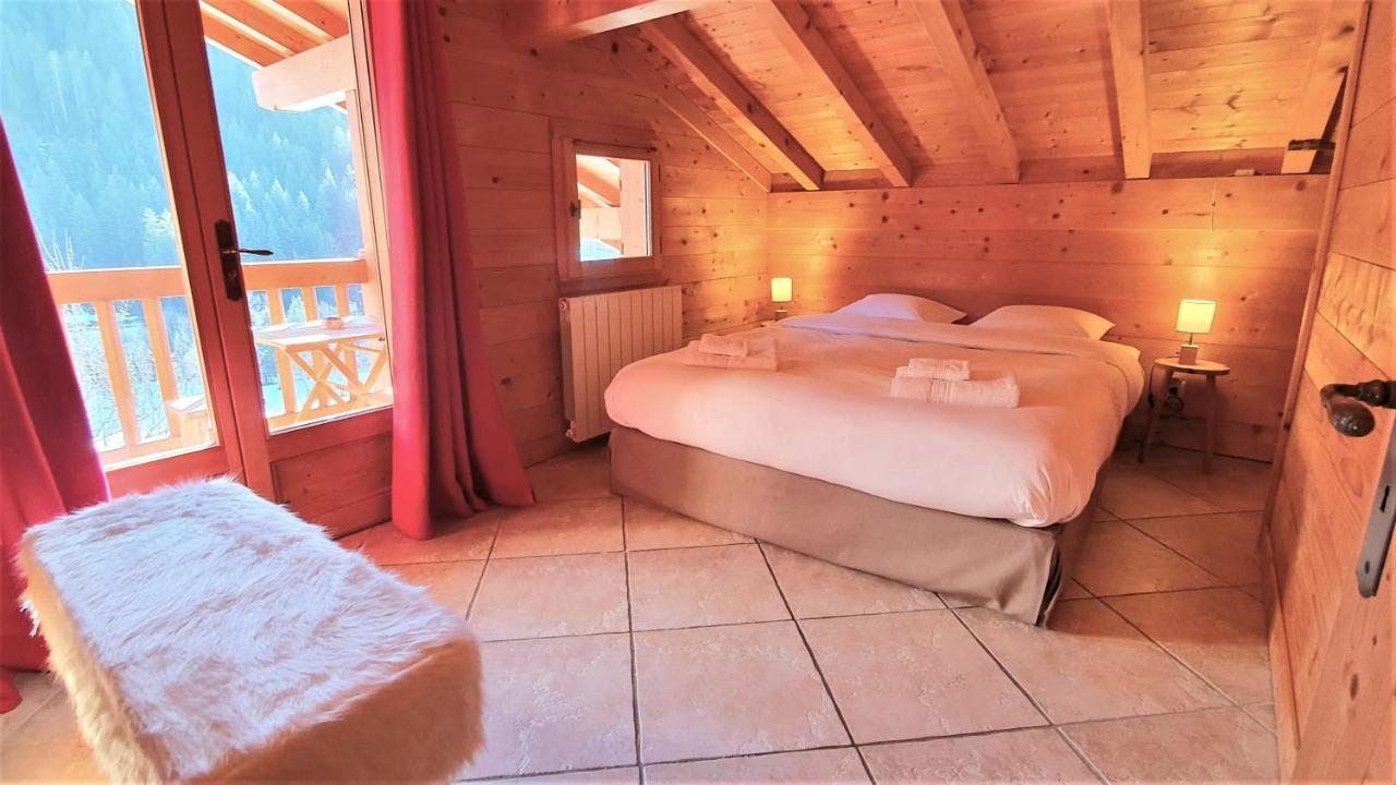 B&B Le Grand-Bornand - Bienvenue dans notre chalet! Appartement Les Sitelles - Bed and Breakfast Le Grand-Bornand