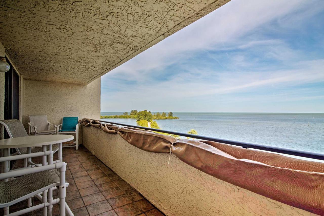 B&B Hudson - Hudson Resort Condo with Gulf Views and Beach! - Bed and Breakfast Hudson