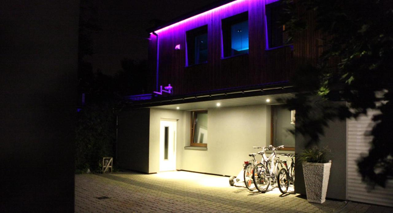 LupoApartments Kosynierów Klimatyzacja Dostęp na Kod - B&B