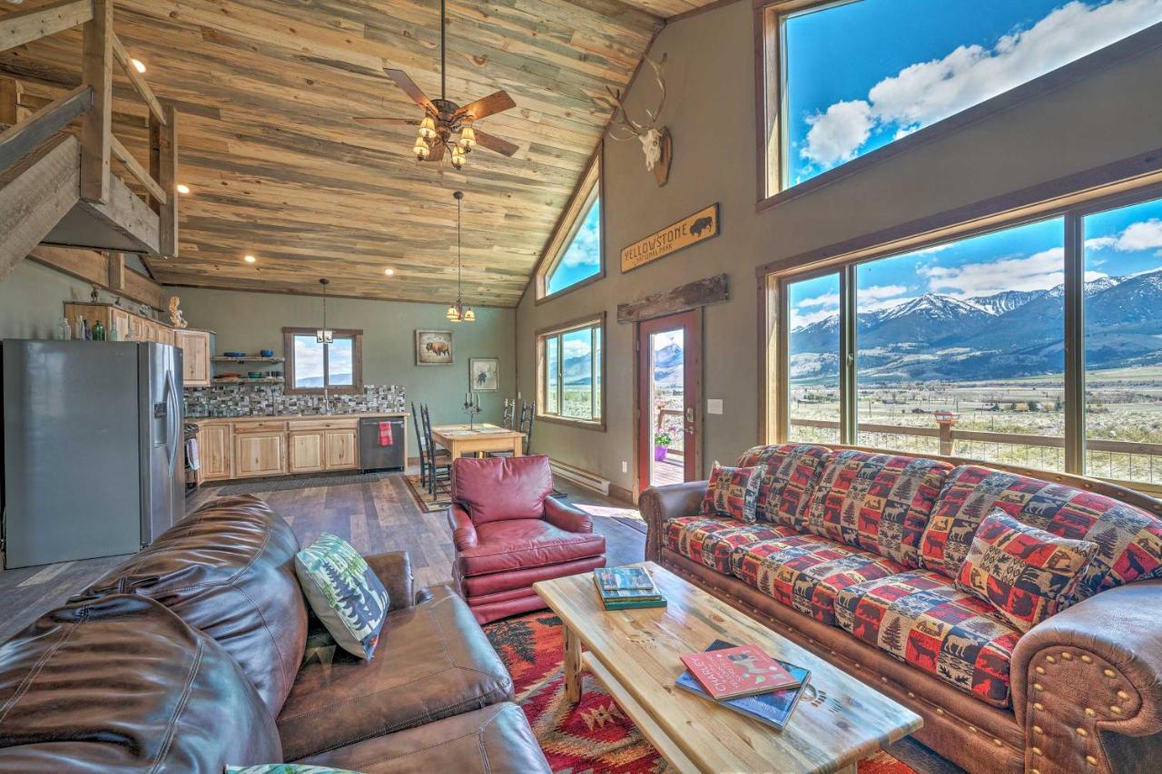 B&B Livingston - Mtn-View Cabin 40 Mi to Yellowstone Ntl Park! - Bed and Breakfast Livingston