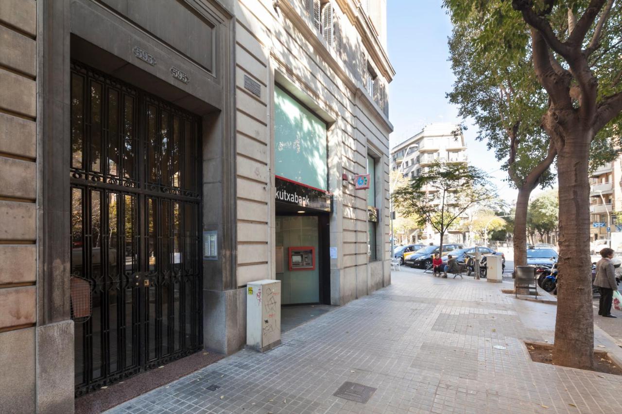 Housalia Sagrada Familia - Bed and Breakfast Barcelona
