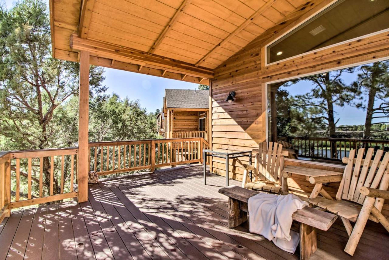 B&B Pinetop-Lakeside - Waterfront Lakeside Home - 1 Block to Boat Ramp - Bed and Breakfast Pinetop-Lakeside