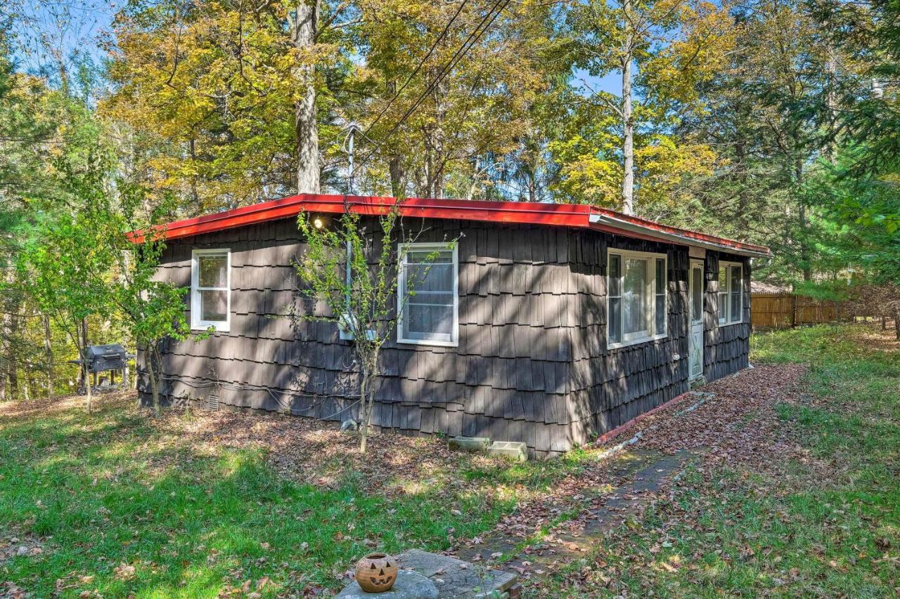 Catskill Mtn Home with Deck about 1 Miles to Zoom Flume! - B&B