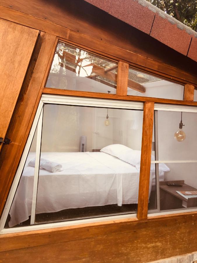 Chambre Lit Queen-Size - Vue sur Jardin