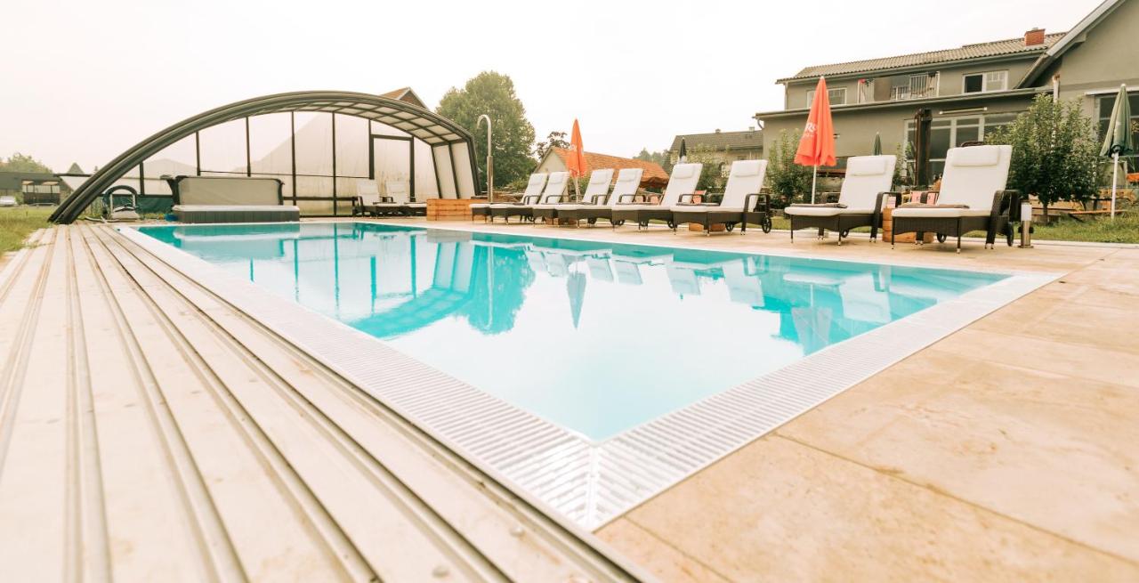 Stockers kleines Dorfhotel - B&B Deutsch Goritz