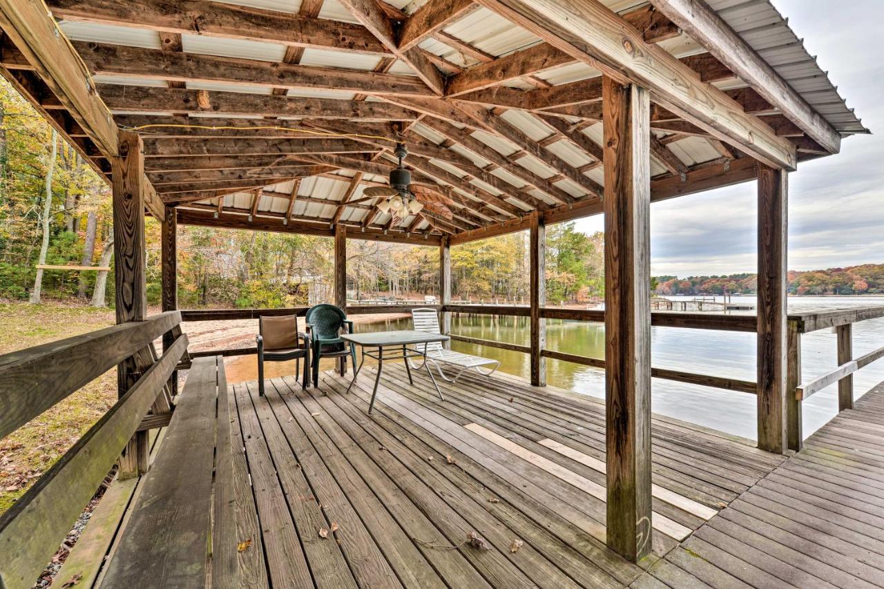 B&B Mooresville - Pet-Friendly Lake Norman Cottage Swim, Boat, Fish - Bed and Breakfast Mooresville