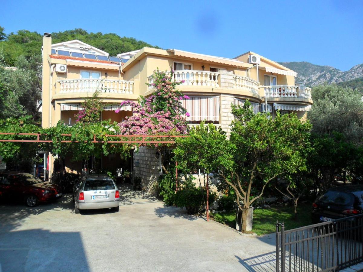 Apartments Kalluka - Bed and Breakfast