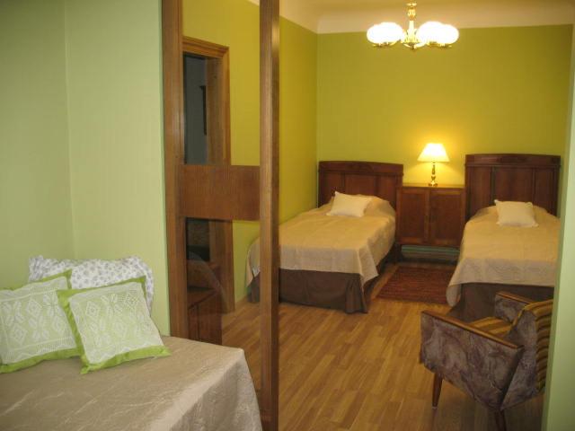 Comfort Triple Room with Shower