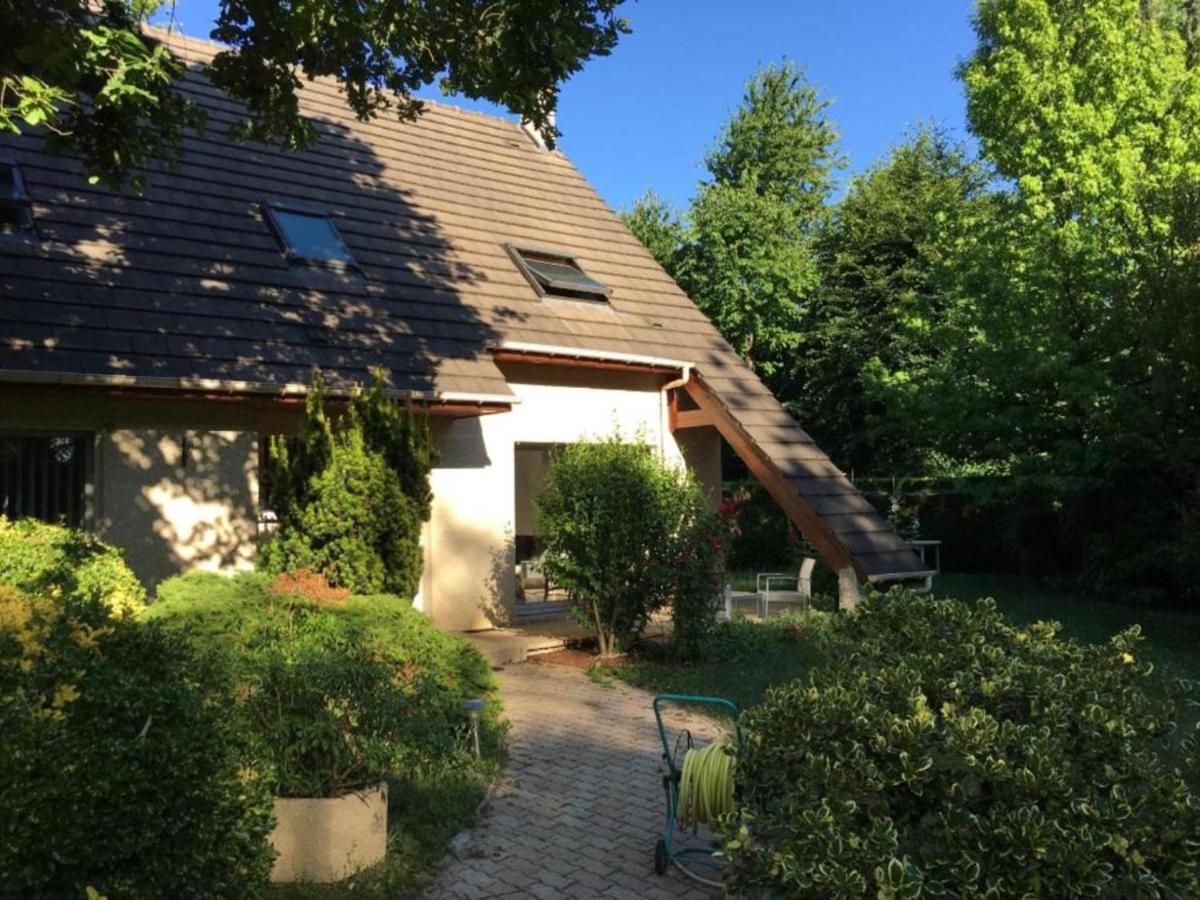 Maison Chevreuse, chambre chez l'habitant - B&B Magny-les-Hameaux