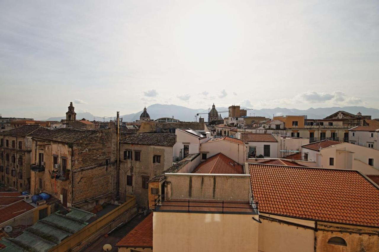 Kamer met Kingsize Bed en Balkon
