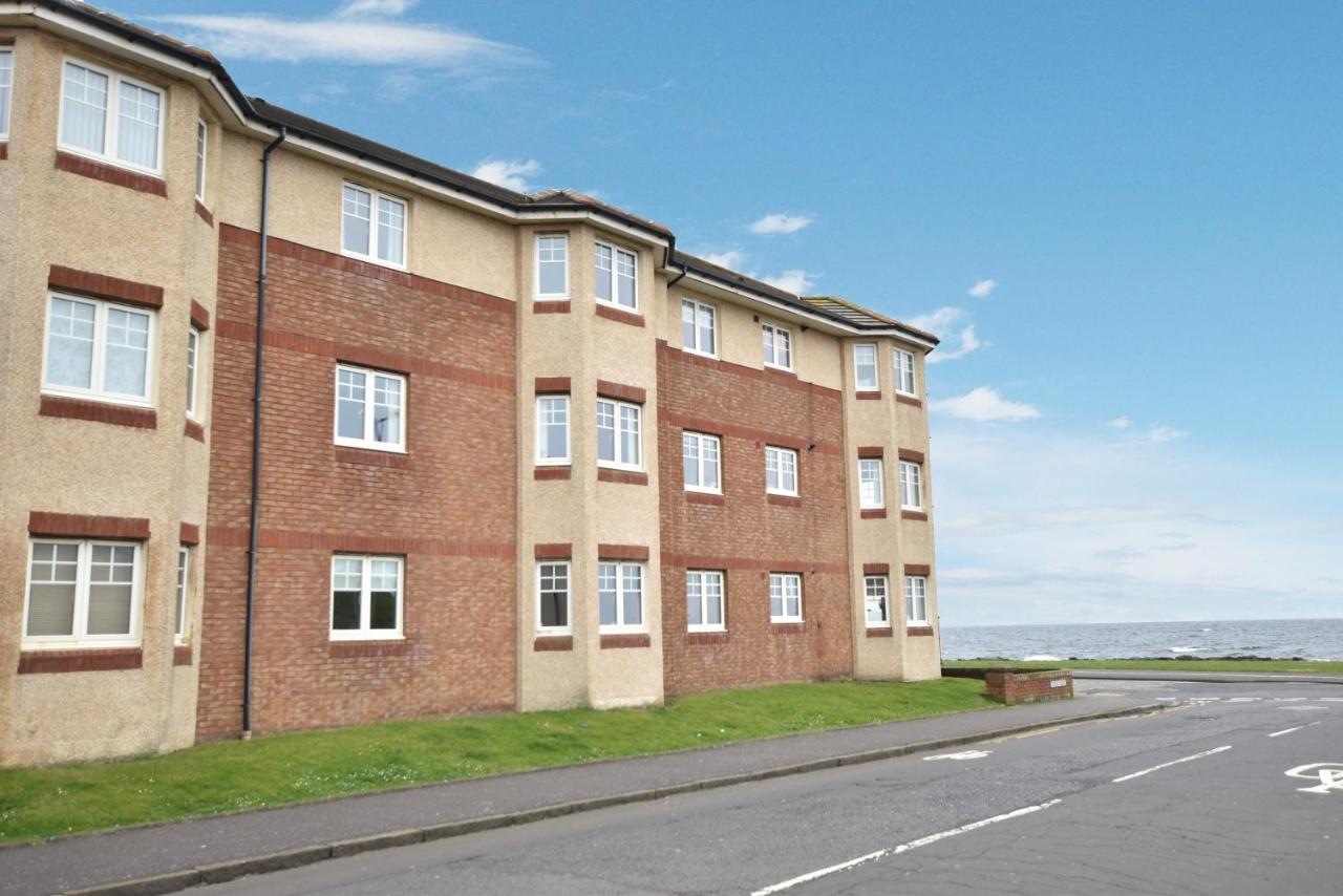 Wood Court, Troon - B&B