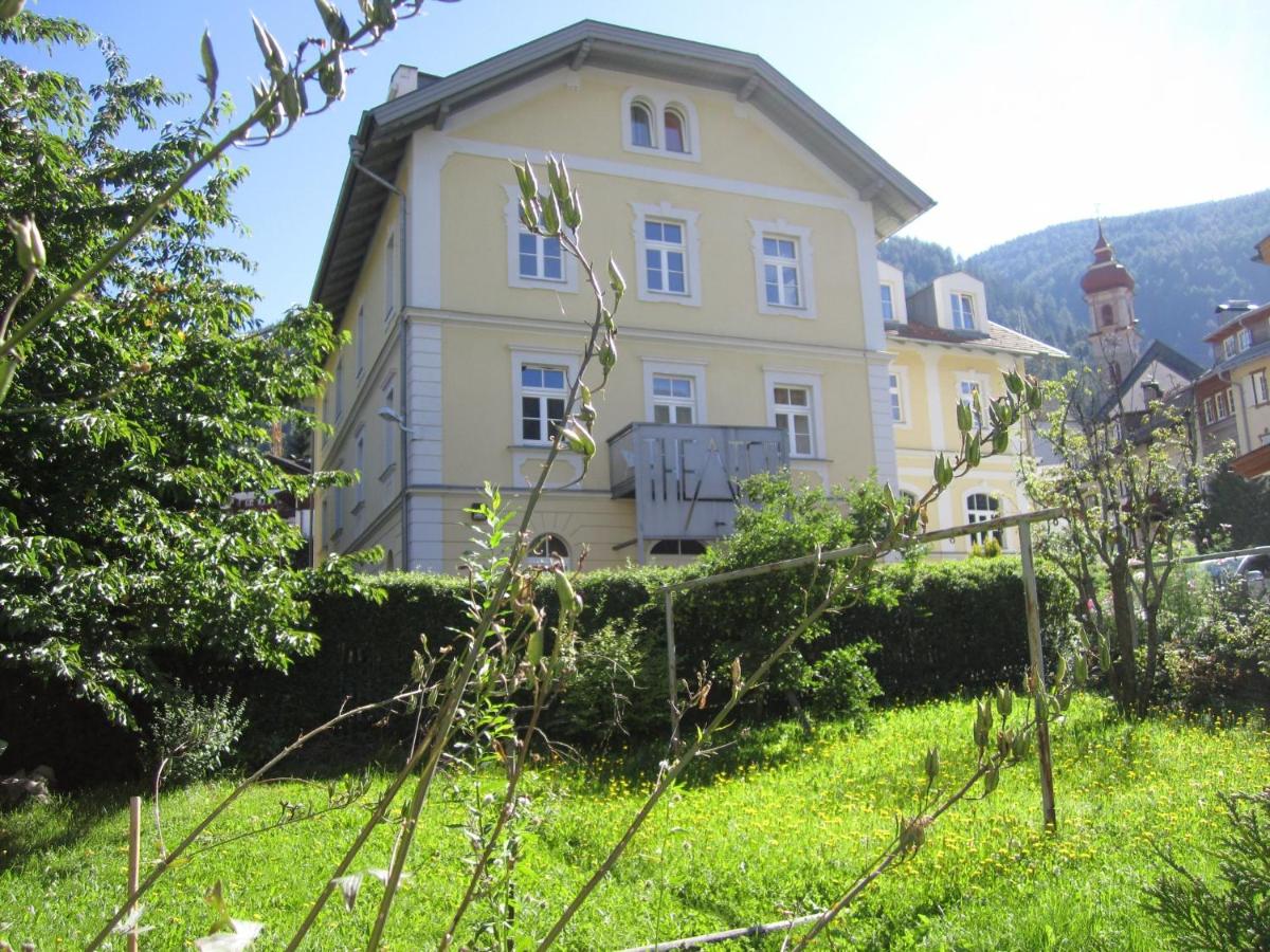 B&B Colle Isarco - Residence Zum Theater - Bed and Breakfast Colle Isarco