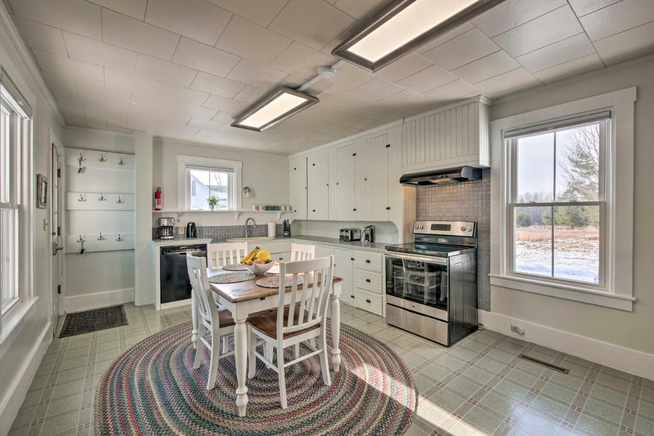 Near Lakes, Bay and Trails! Historic Waldoboro Gem - B&B Waldoboro