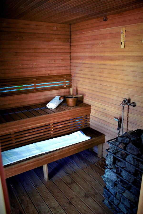 Mileikių sodyba namelis dviems - B&B Šarkiškės