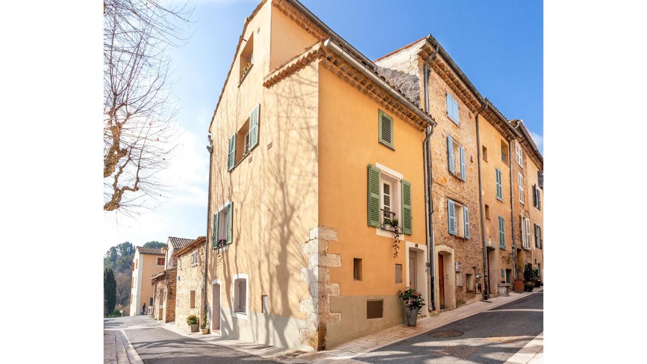 Maison du Clocher - B&B Valbonne