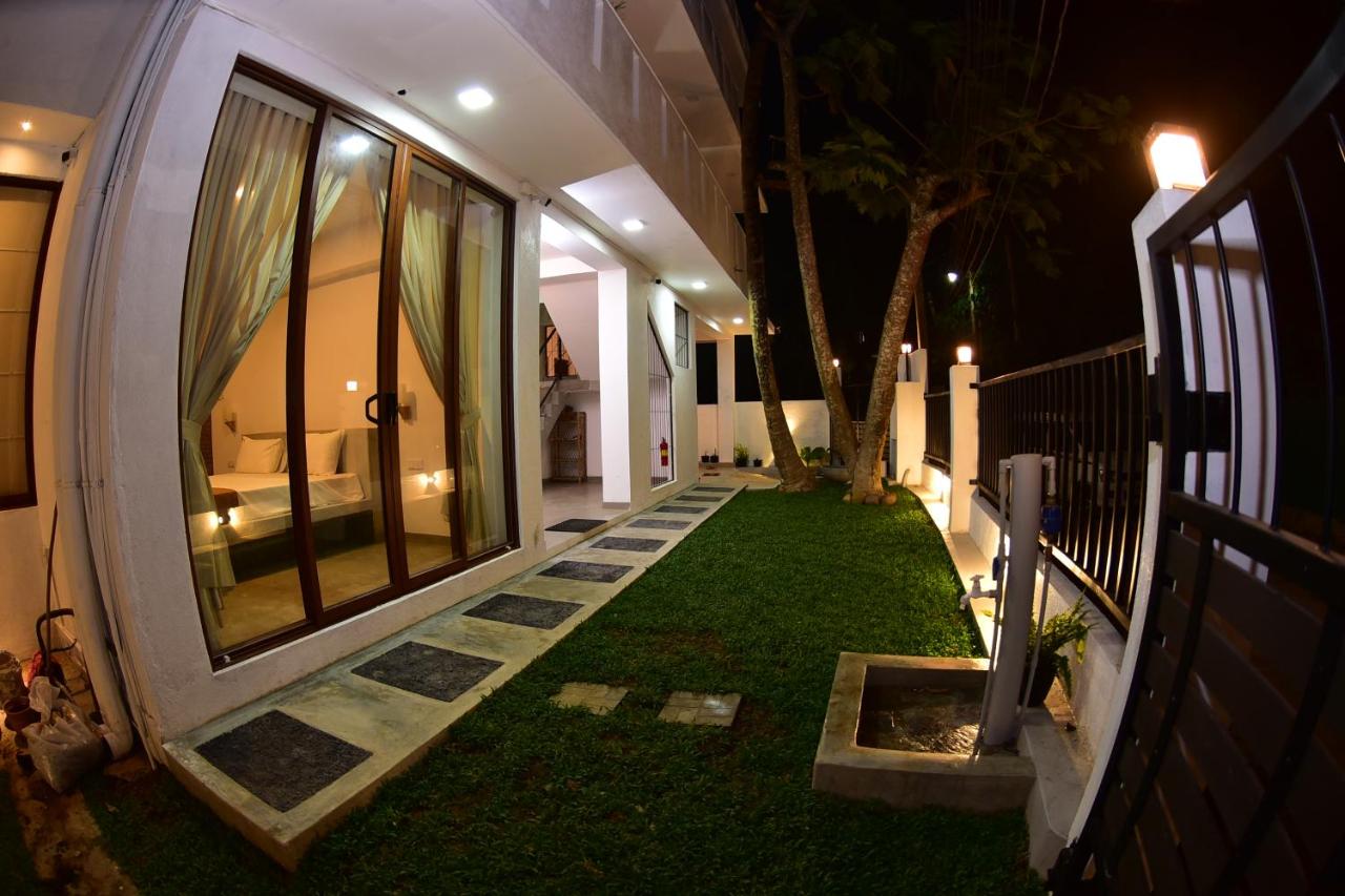 B&B Hikkaduwa - Lily Holiday Apartments - Bed and Breakfast Hikkaduwa