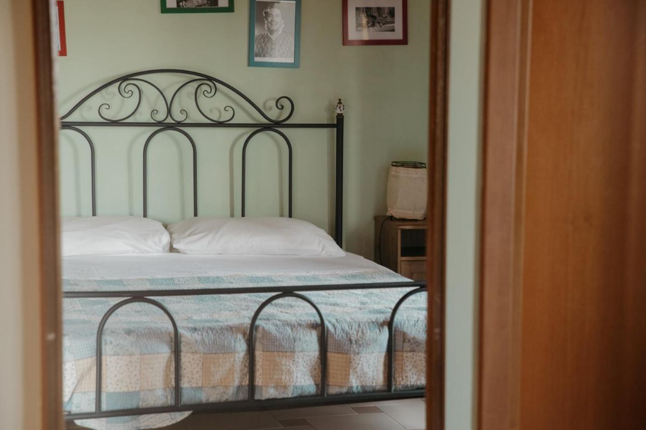 Doppelzimmer mit Balkon und Meerblick