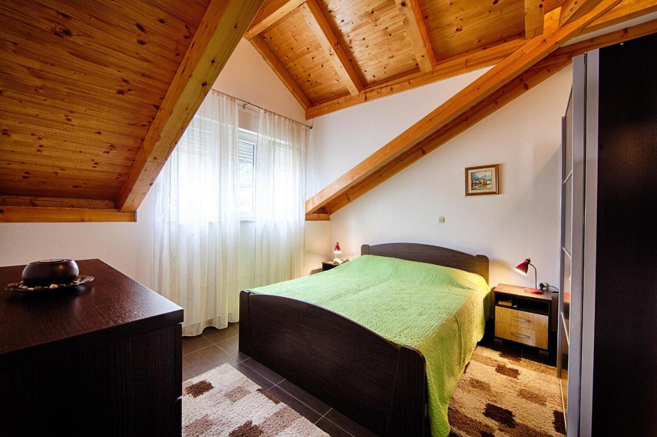 One-Bedroom Apartment with Balcony and Sea View