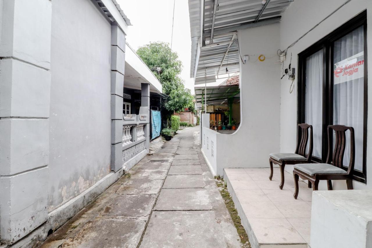 E Kamar Jogja - B&B Yogyakarta