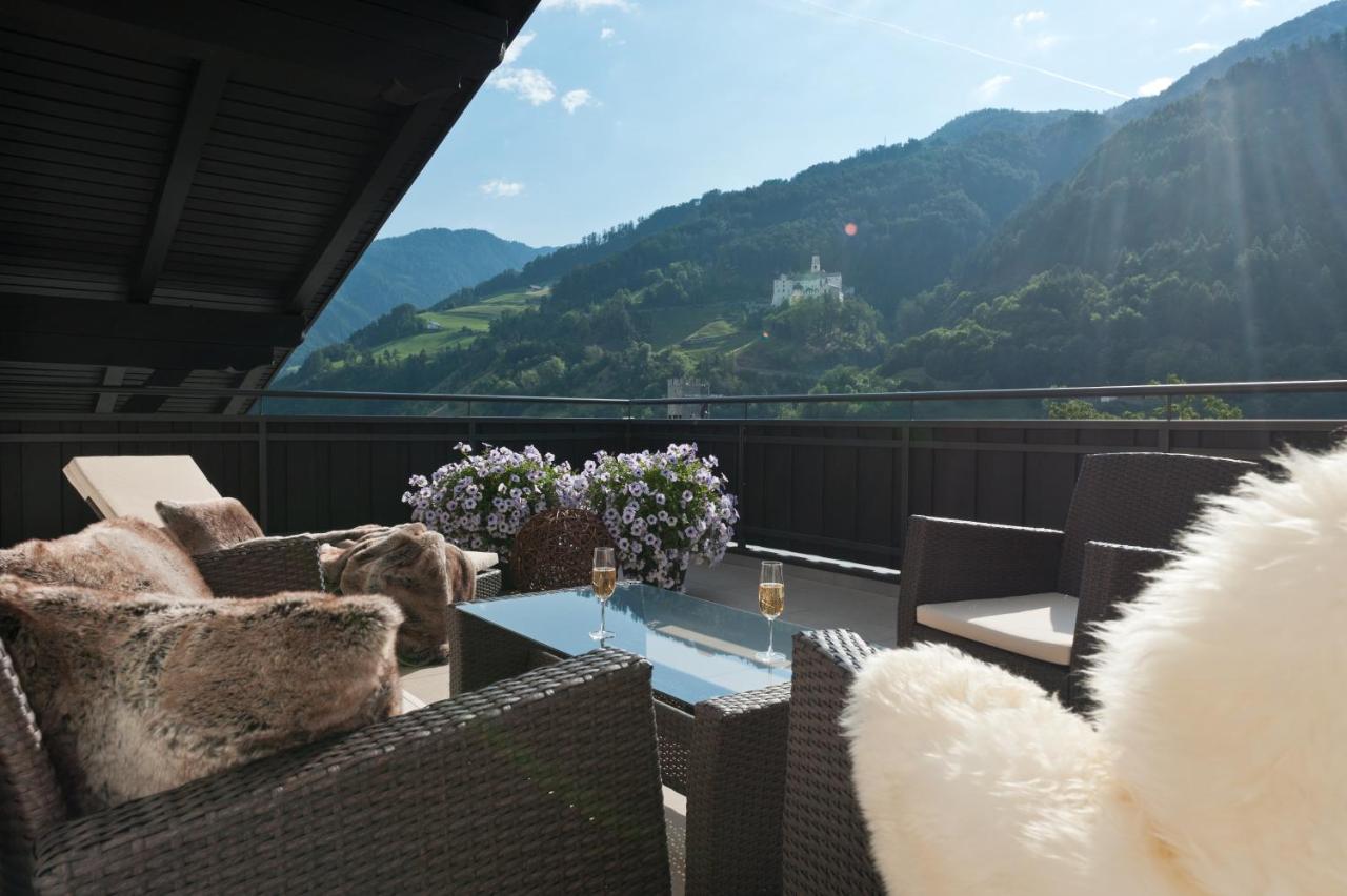 Apartment with Steam Bath