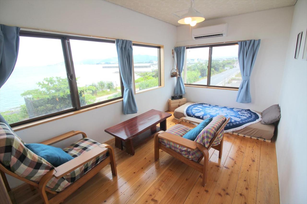 B&B Nago - Beach side hotel YAMORIYANONIKAI J29 - Bed and Breakfast Nago