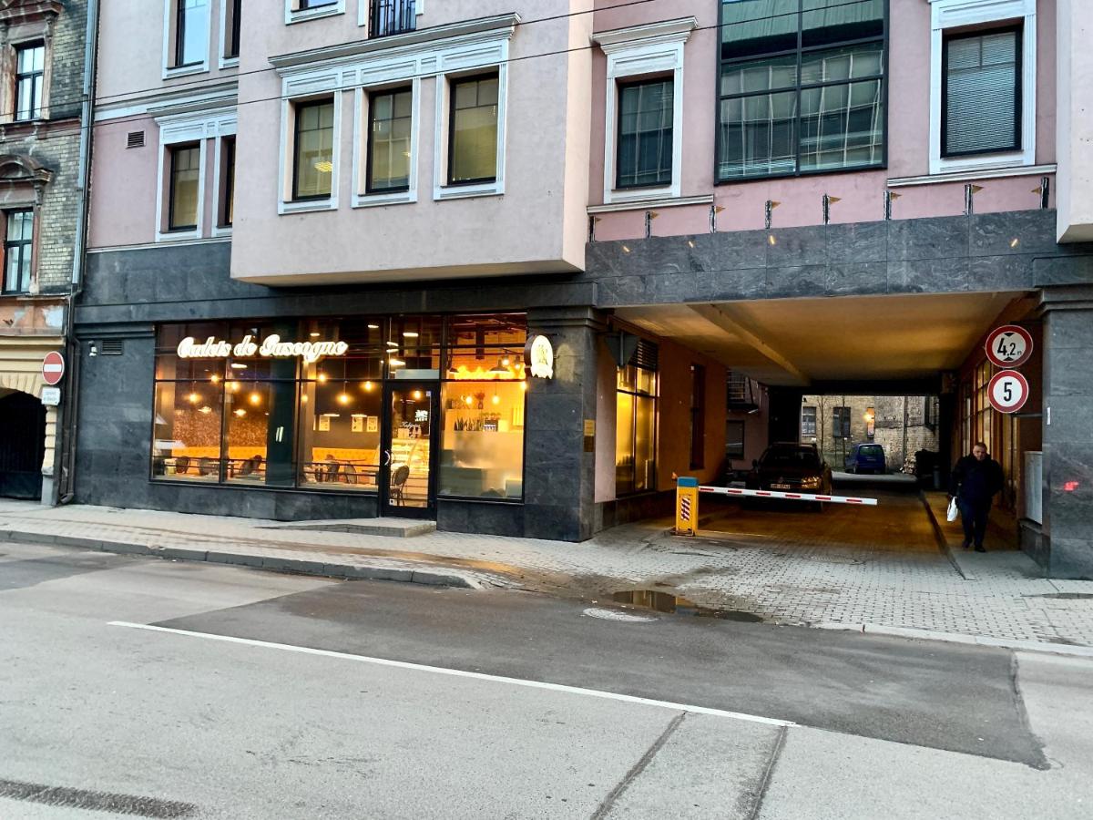 Riga Lux Apartments - Ernesta, Free parking - Ferienwohnung Riga