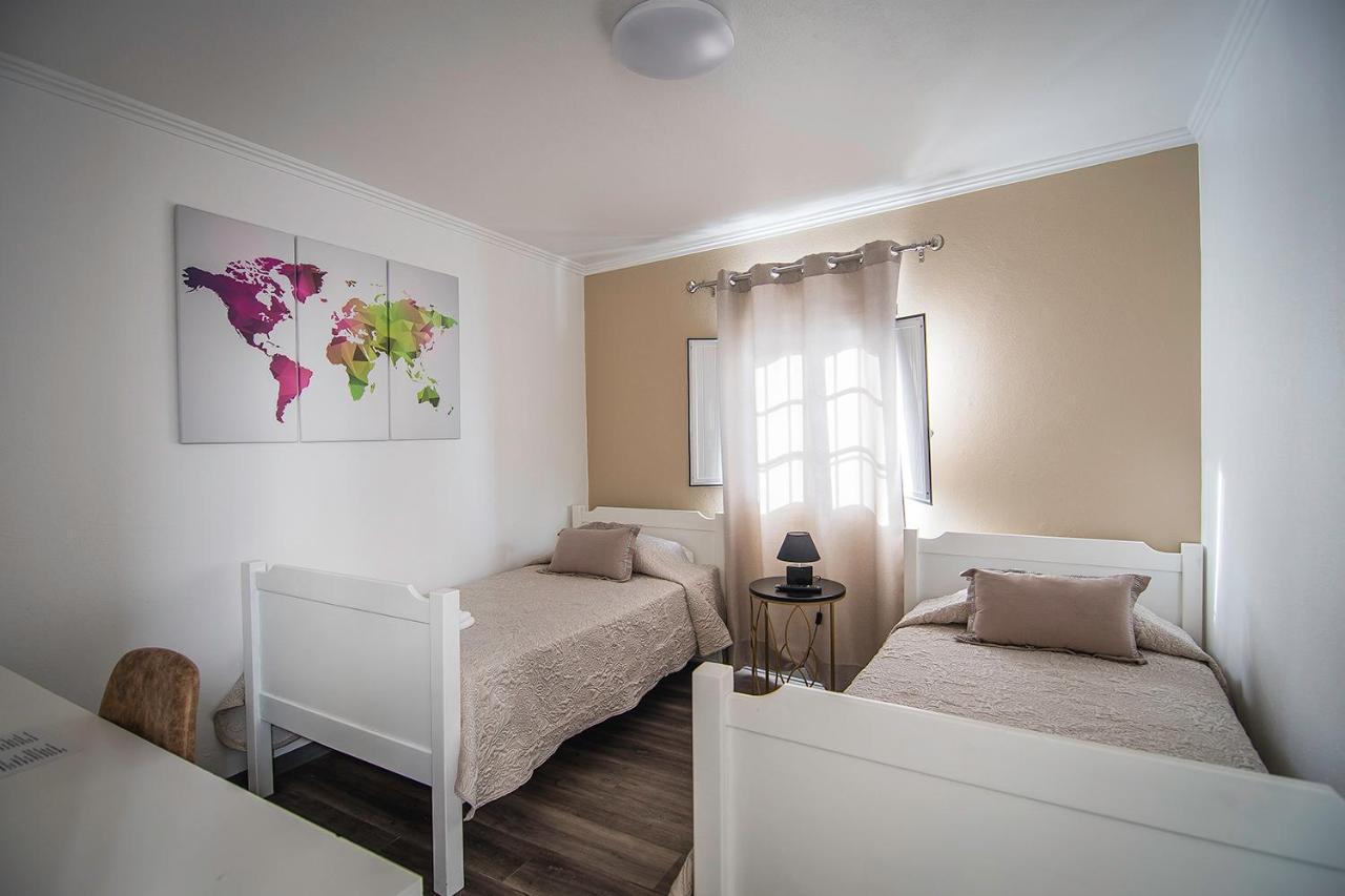 Twin Room with Private Bathroom