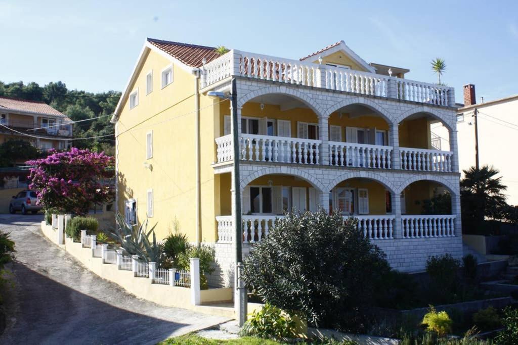 Apartmen Karmen 2 - Ferienwohnung Trogir