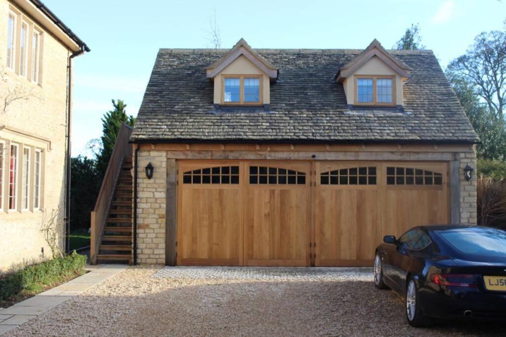 The Old Doctors Retreat- Near Soho Farmhouse - Ferienwohnung