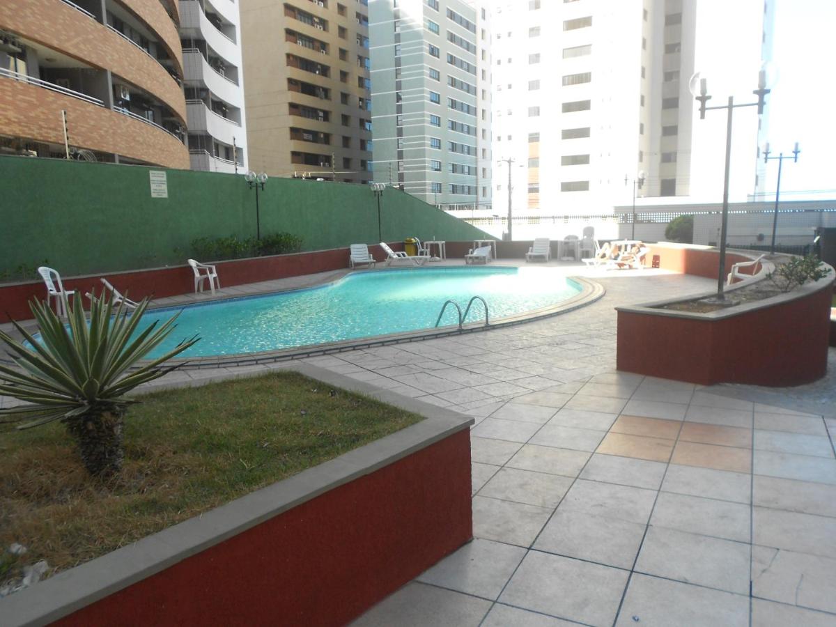 Apartamento Residence Praia Porto Iracema - Bed and Breakfast