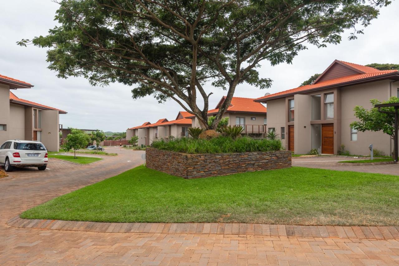 65A Zimbali Wedge - B&B