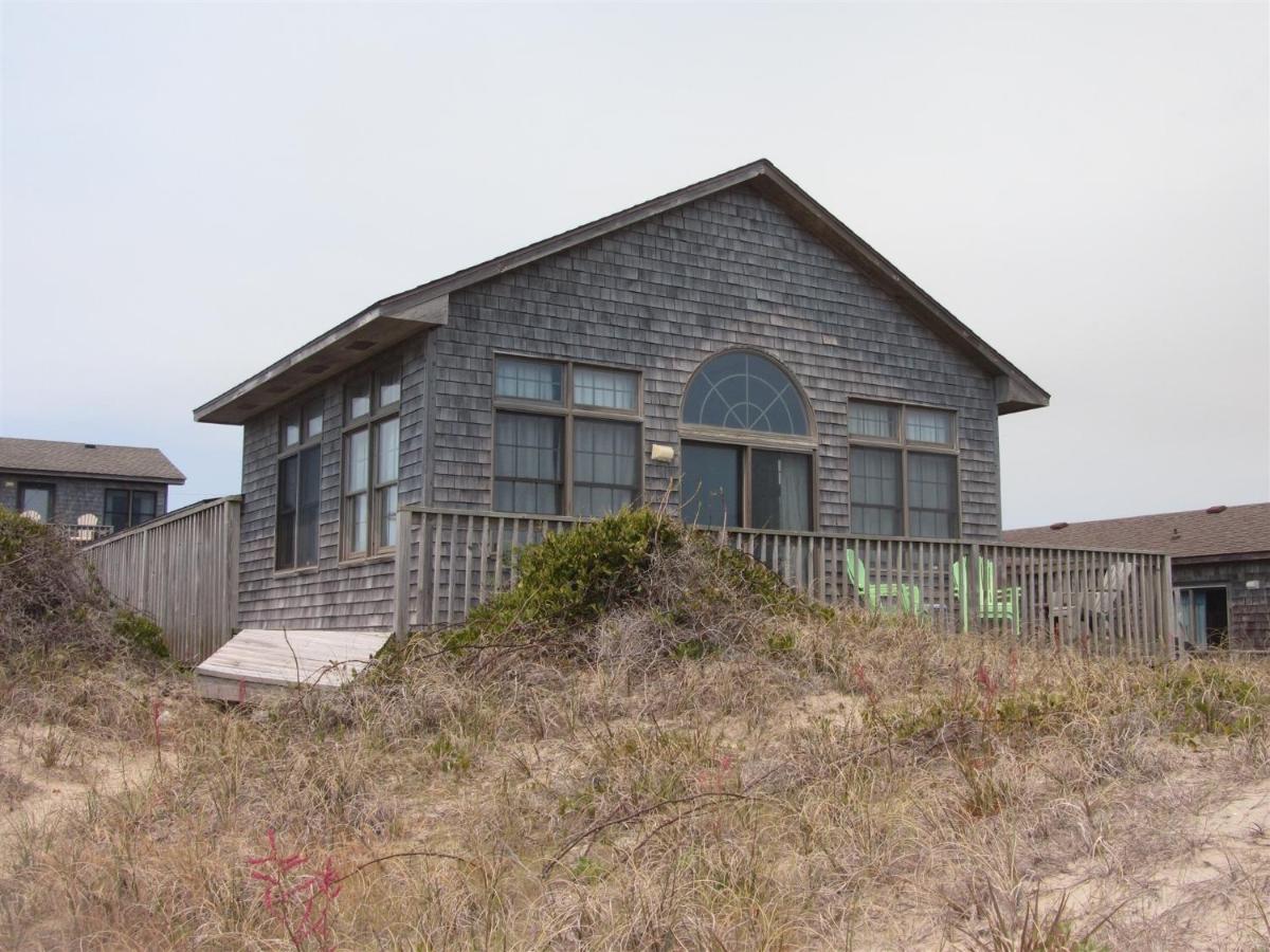 40399 Beachcomber Rd Home - B&B