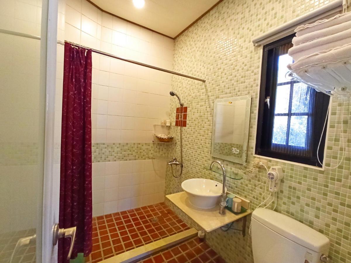 Habitación Familiar con baño privado