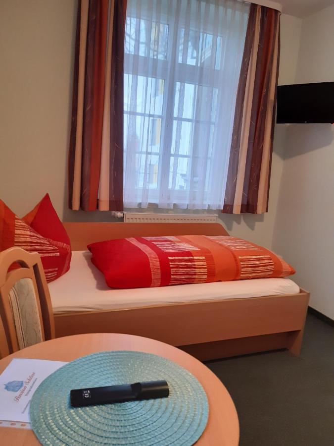 Twin Room with Private Bathroom