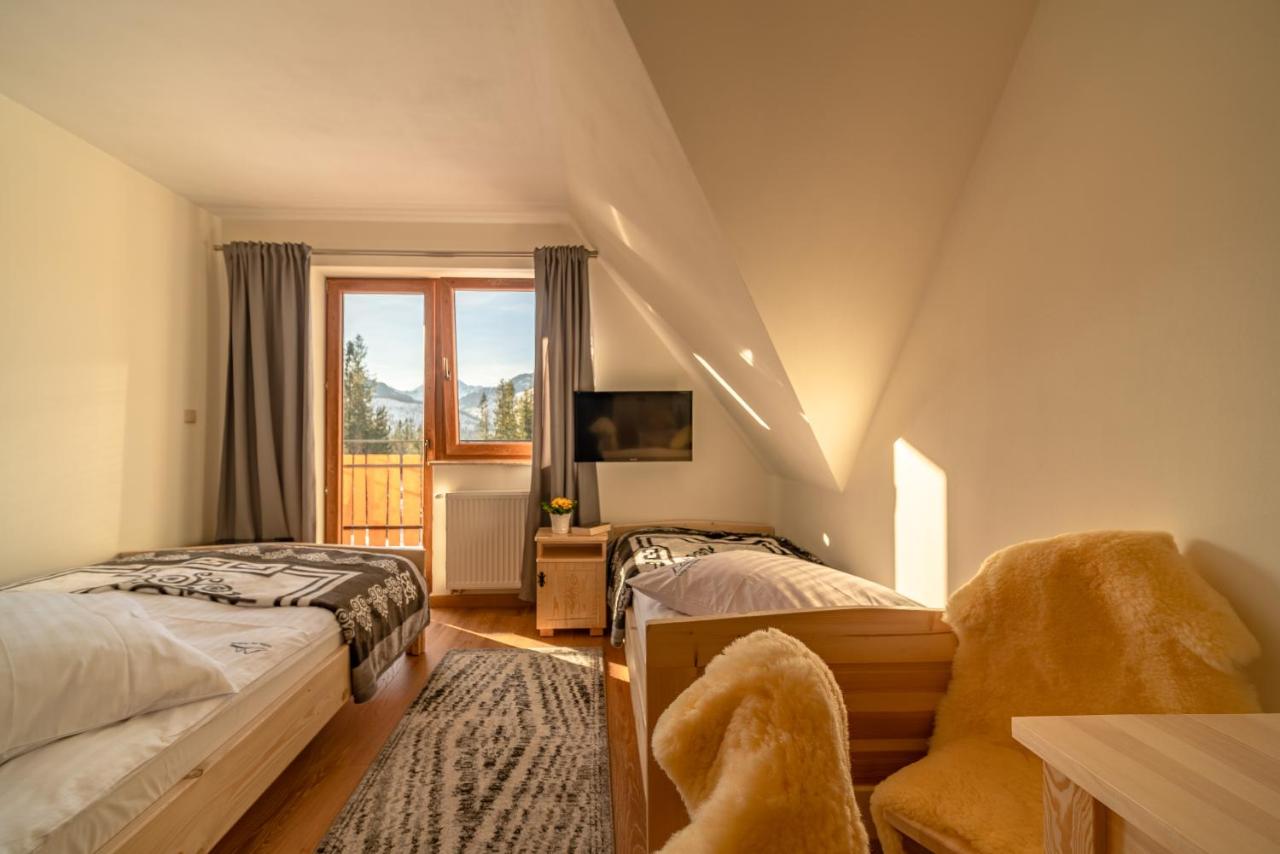 Triple Room with Mountain View