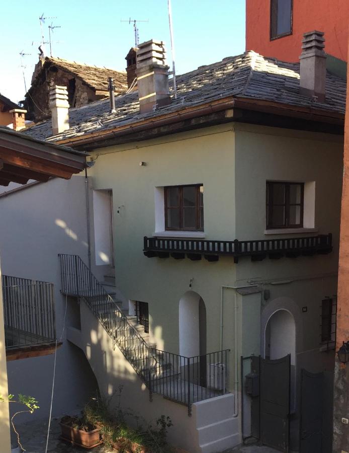 Aubert 64 - B&B