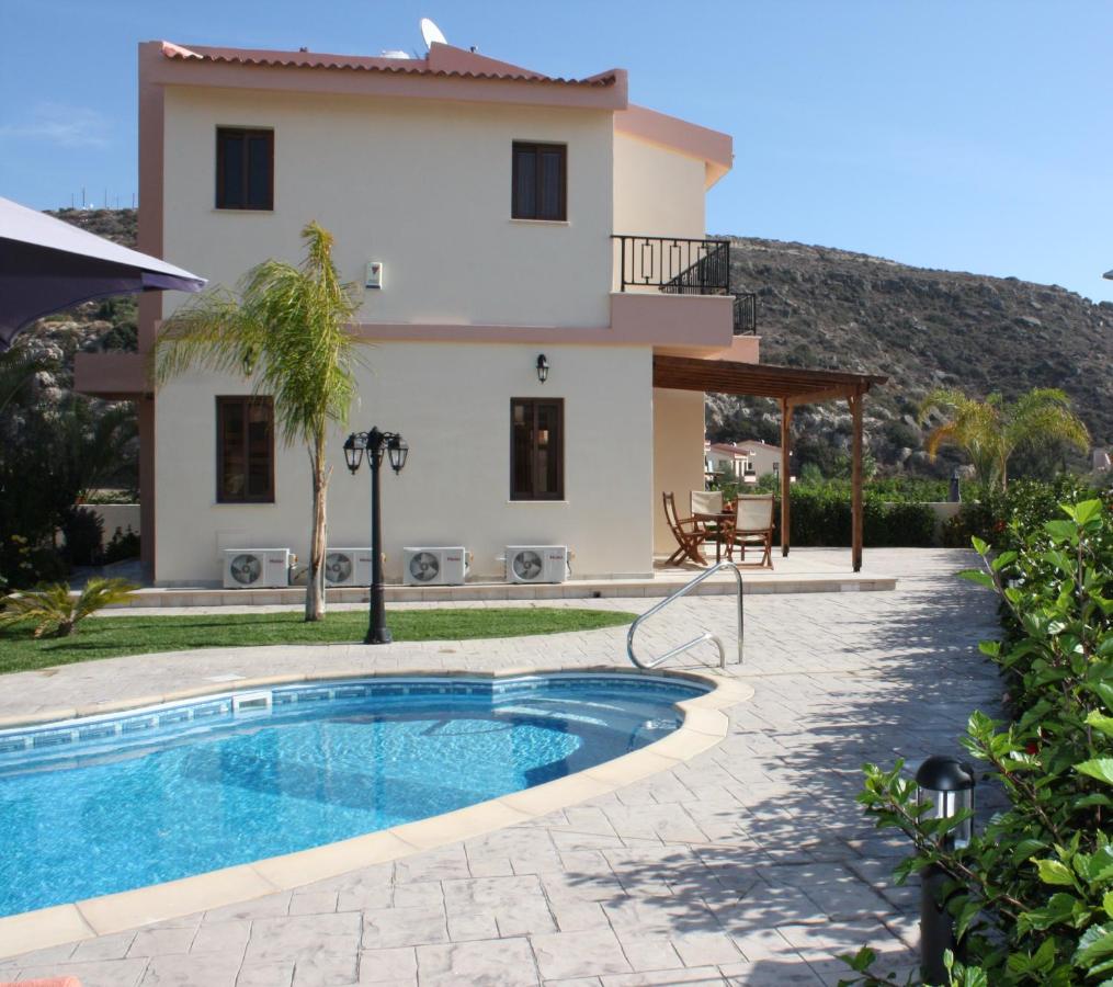 Superior Villa mit 2 Schlafzimmern und eigenem Pool 