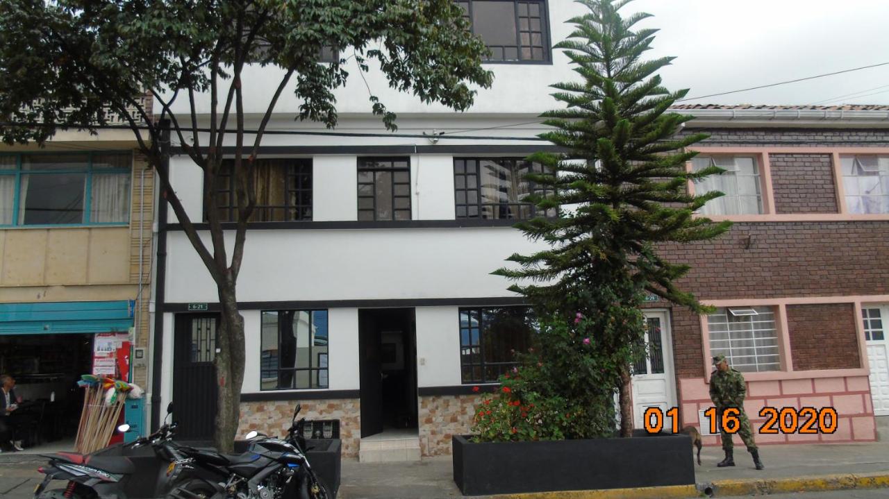 B&B Bogotá - Familia Lombana - Bed and Breakfast Bogotá