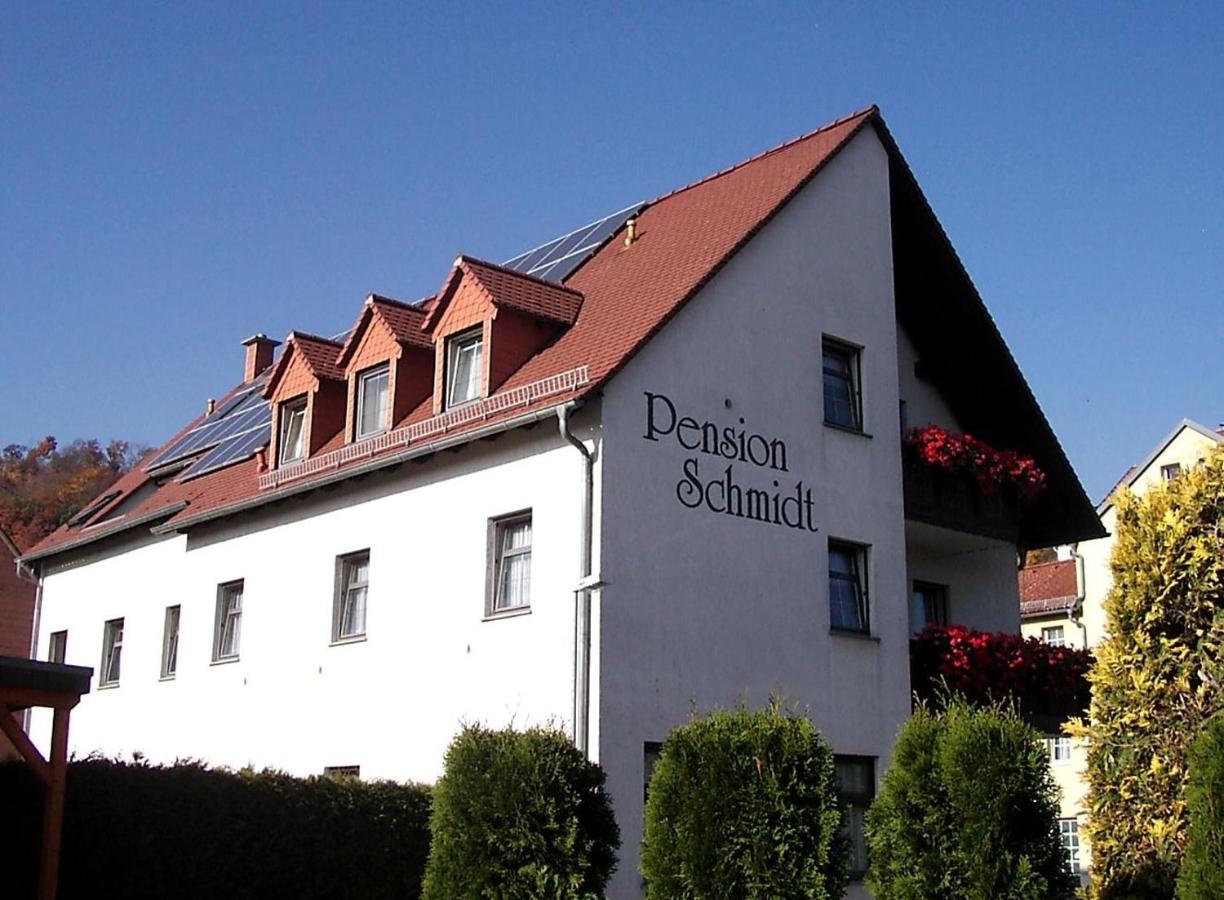 B&B Bad Kösen - Pension Schmidt - Bed and Breakfast Bad Kösen