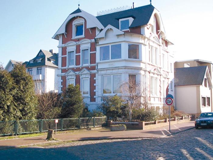 B&B Cuxhaven - Villa Hebel - Bed and Breakfast Cuxhaven