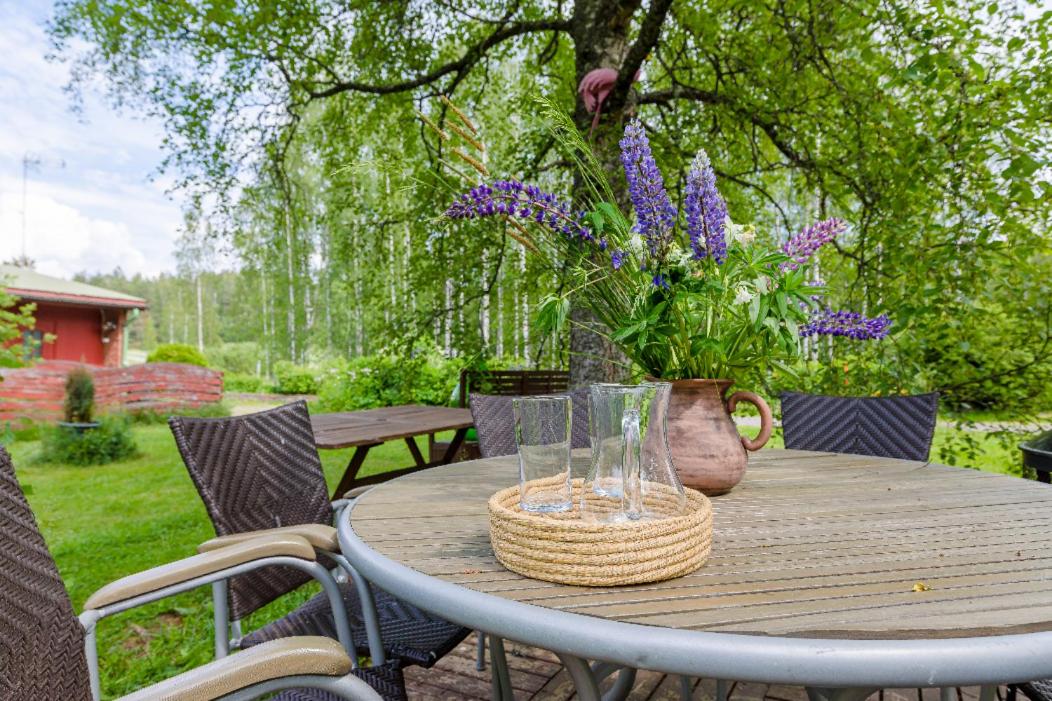 B&B Nuuksio - Poppelstrand Nuuksio, Pet friendly guest apartment - Bed and Breakfast Nuuksio