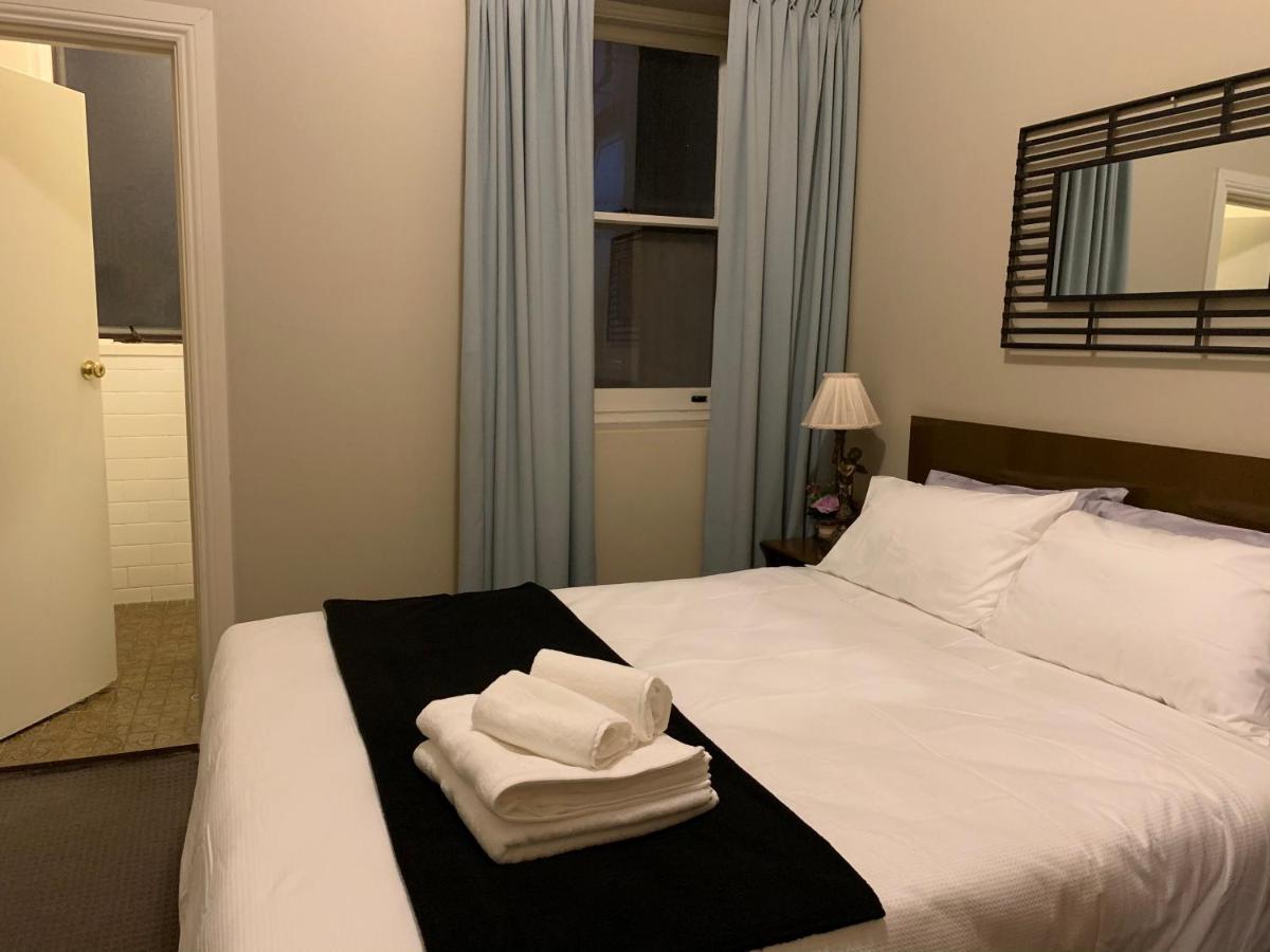 Boutique Apartment in The Heart of Adelaide CBD - B&B Adelaide