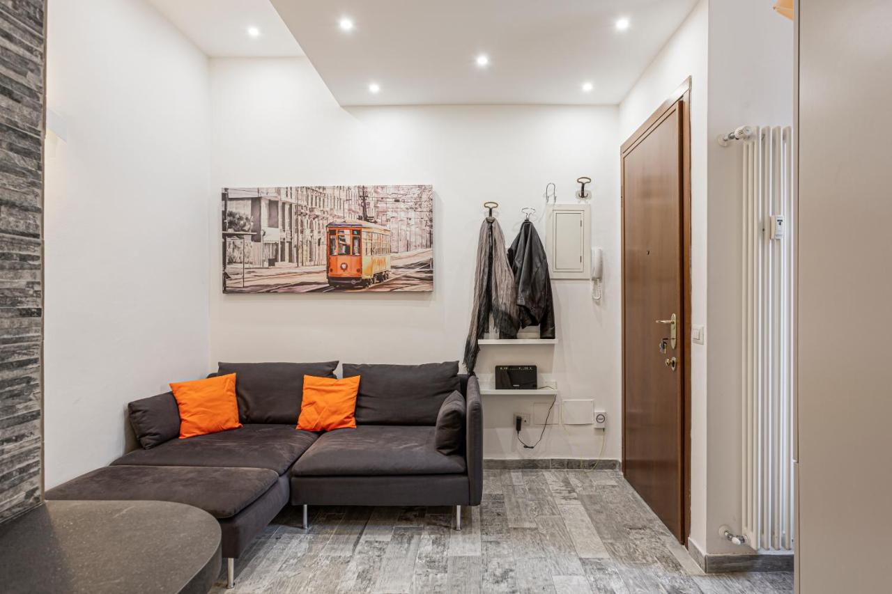 HoMI - Via Filzi Milano Centrale - B&B Milano