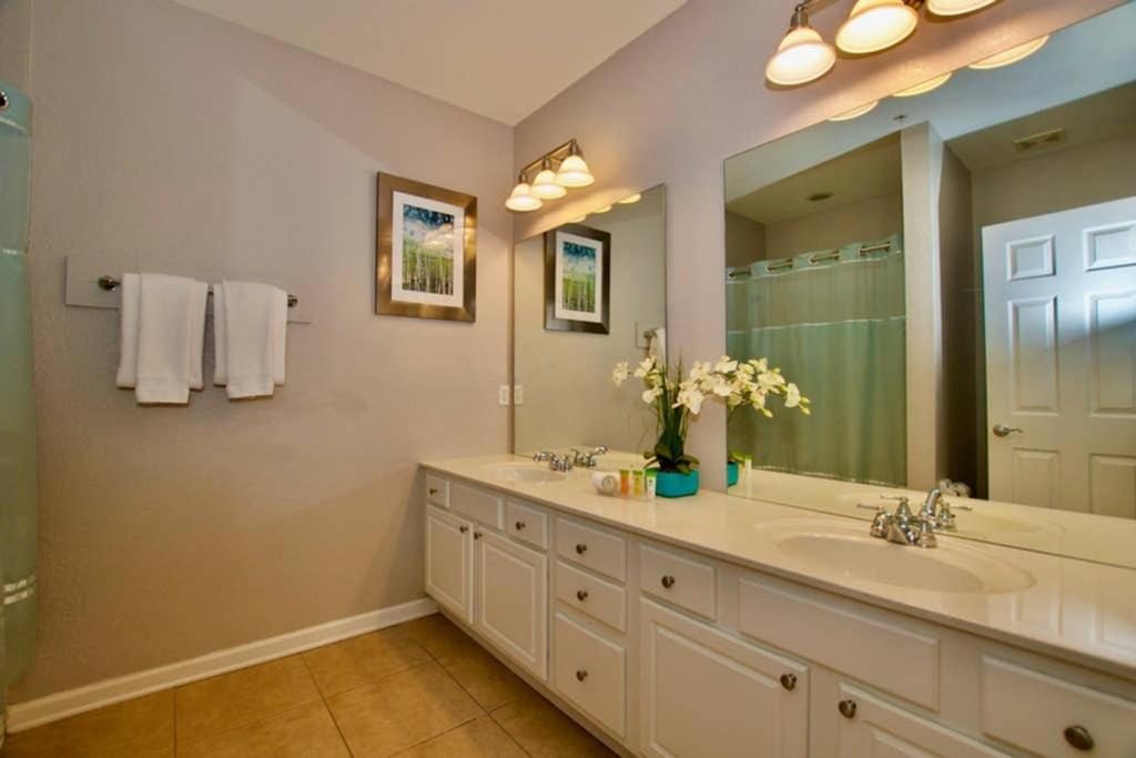 Vista Cay at Epic Universe - Luxury 3 bedroom Townhouse - B&B Orlando